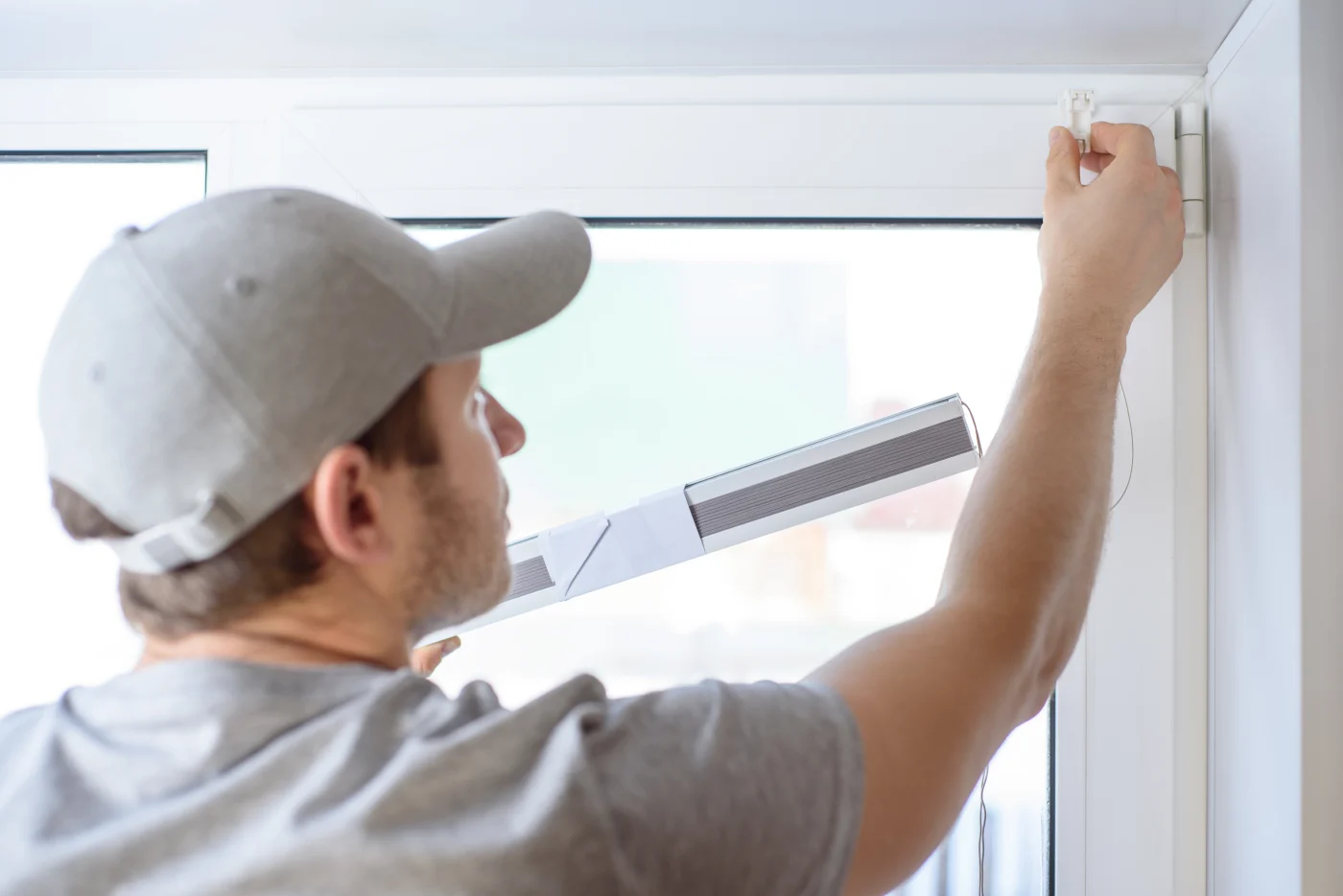 Open Positions at The Home Living Company A Benicia, California Area couple fills out a financing application