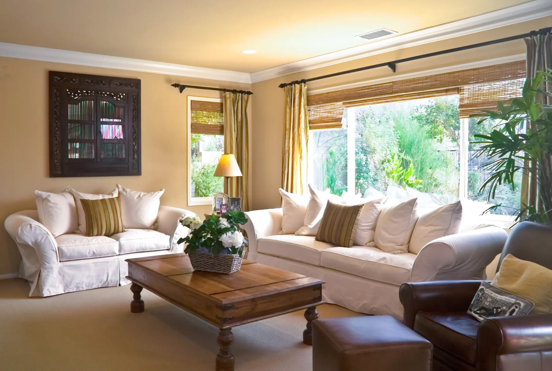 Living room with new blinds and shades in Walnut Creek, CA | The Home Living Company